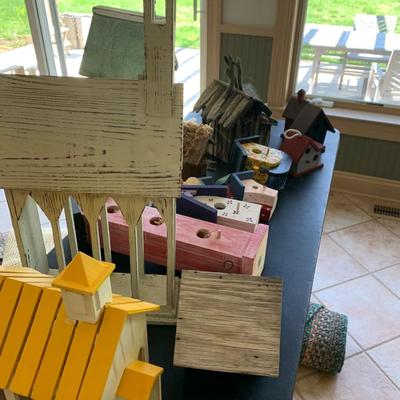 Birdhouses Lot
