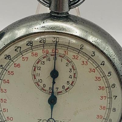 LOT 301: Collection of Vintage Swiss Made Stop Watches by Camero, Zonex, Minerva 1939 US Navy