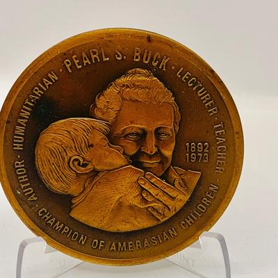 LOT 304: Collection of Six (6) Bronze Medals and Medallions Featuring Notable Women and More