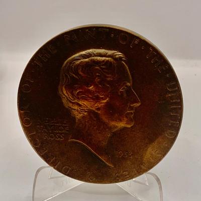 LOT 304: Collection of Six (6) Bronze Medals and Medallions Featuring Notable Women and More