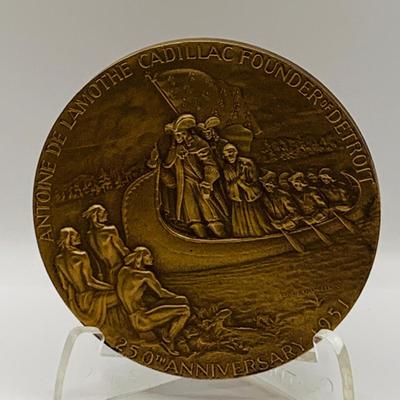 LOT 312 Collection of Bronze Medal/ Tokens - Detroit and More