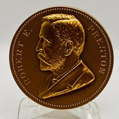 LOT 314: Assortment of Bronze Medals Featuring US Presidents and More