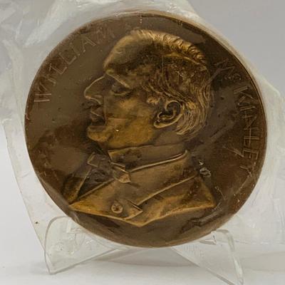 LOT 314: Assortment of Bronze Medals Featuring US Presidents and More