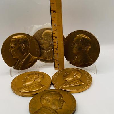 LOT 314: Assortment of Bronze Medals Featuring US Presidents and More