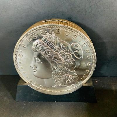 LOT 316: South Jersey/Philly Local and Other Memorabilia Including Tokens, Bronze Medals Post Cards, Signed Books, Photos and More