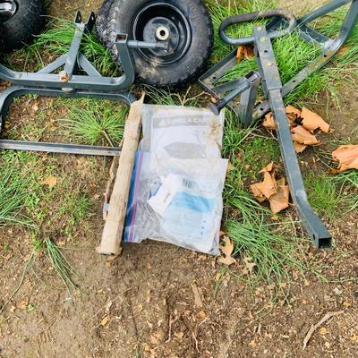 LOT 320: Unassembled Gorilla Lawn Cart