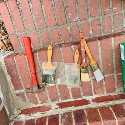 LOT 322 Huskey Open Tote Tool Bag and Assorted Tools and Unopened Painting Pan and Paint Brushes