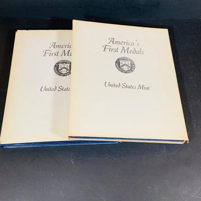LOT 384: Collection of Medals Commemorating Battles of the American Revolution from 1973