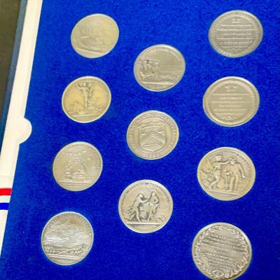 LOT 389: Collection of Medals Commemorating Battles of the American Revolution from 1973