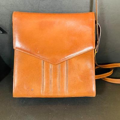 LOT 392: Collection of Vintage Leather Purses/Handbags, by Fossil, Aigner, Emma Fox and More