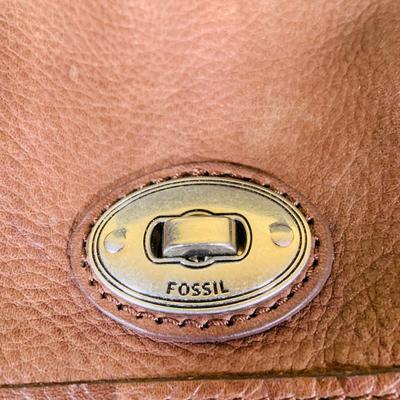 LOT 392: Collection of Vintage Leather Purses/Handbags, by Fossil, Aigner, Emma Fox and More