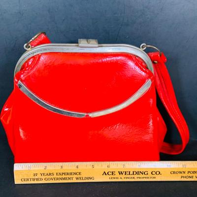 LOT 393: Collection of Vintage Evening Clutches, Purses and More