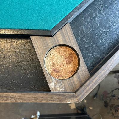LOT 435: Game Table: 3 in 1 Bumper Pool, Poker & Card