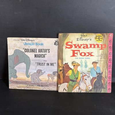 LOT 439: Vintage Kenner's Give a Show Projector, Electric EDU-QUIZ Vintage Educational Jacmar Game, 45 Jungle Book Records & More