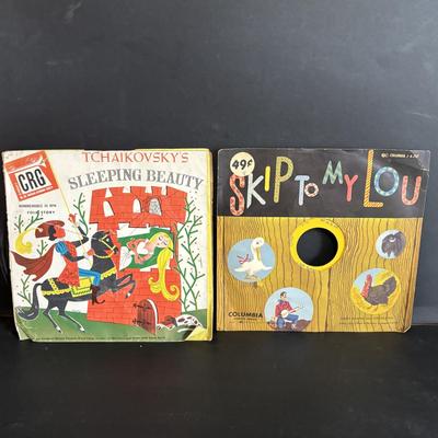 LOT 439: Vintage Kenner's Give a Show Projector, Electric EDU-QUIZ Vintage Educational Jacmar Game, 45 Jungle Book Records & More