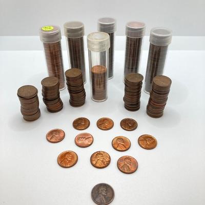 LOT 465: Large Collection of Vintage Pennies - Wheat and More