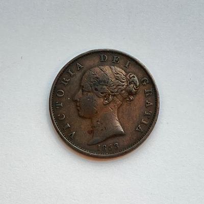 LOT 479: Assorted Vintage Coins and Tokens