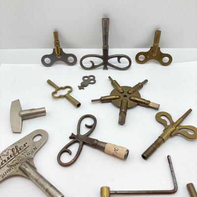 LOT 524: Clock Key Collection - Karl Lauffer, Universal and More