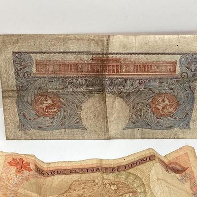 LOT 538: Large Collection of International Paper Currency
