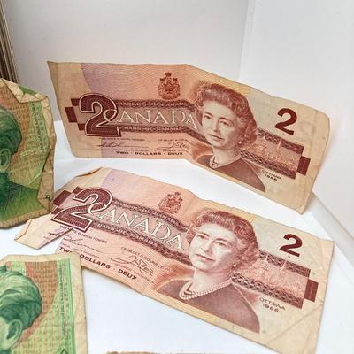 LOT 538: Large Collection of International Paper Currency