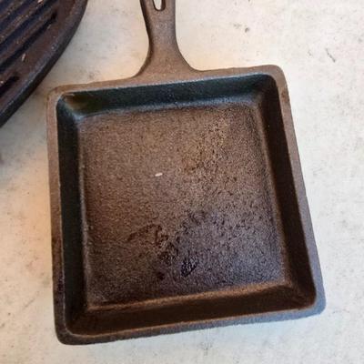 Cast Iron Grill Pan + Mini Skillet Set