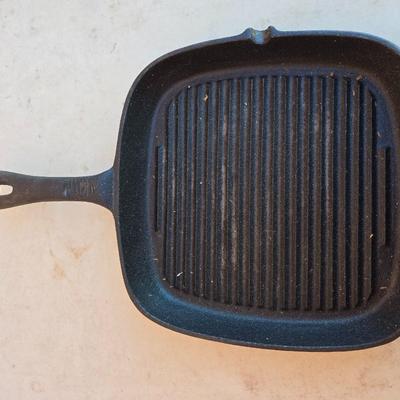 Cast Iron Grill Pan + Mini Skillet Set