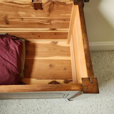 Cedar Chest 36x16x22