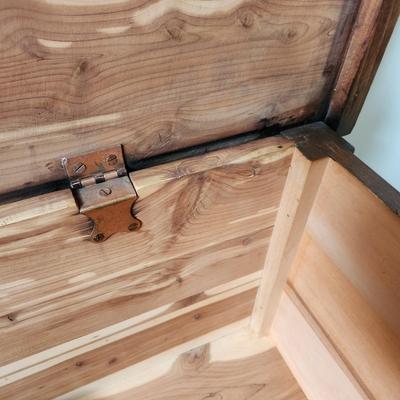 Cedar Chest 36x16x22