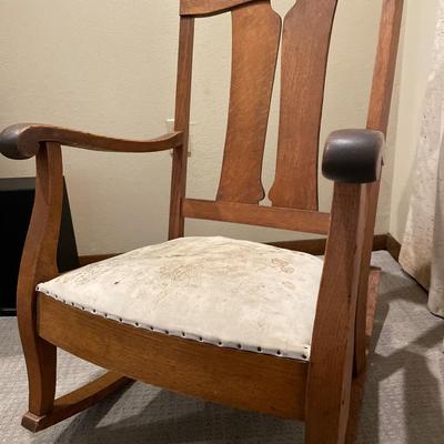 Vintage rocking chair