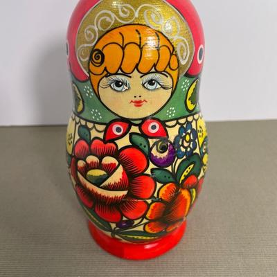 Vintage Russian 7 piece Nesting Dolls
