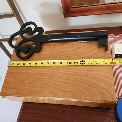 Collectible Lot Antique Door Hardware, Skeleton Keys Wood Writing Storage Box