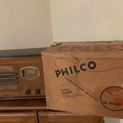 Vintage Philco radio