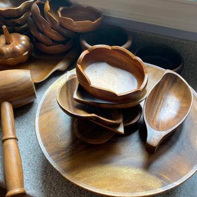 Vintage Wood Decor Lot
