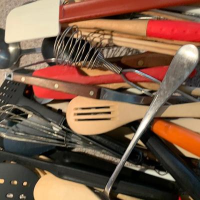 Kitchen Utensils Lot