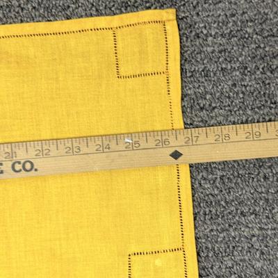 Vintage Linen Bright Pumpkin Orange Placemat Lots 10 placemats and small runner