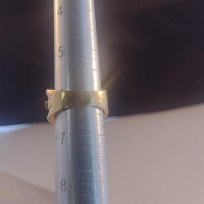 14 Karat White Gold and Cubic Zirconia Ring- Size 6- Approx Weight 8.3 Grams (#27)