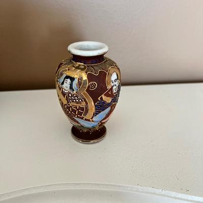 Japanese Satsuma Small Vase