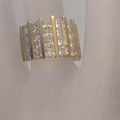 14 Karat Yellow Gold and Cubic Zirconia Ring- Size 6- Approx Weight 8.1 Grams (#29)