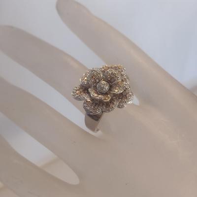14 Karat White and Yellow Gold with Pave' Diamonds Ring- Size 6 1/2- Approx Weight 7.6 Grams (#31)