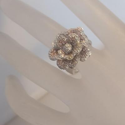 14 Karat White and Yellow Gold with Pave' Diamonds Ring- Size 6 1/2- Approx Weight 7.6 Grams (#31)