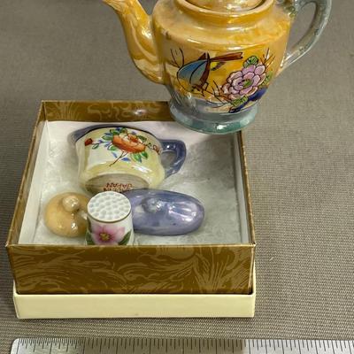 Small Vintage Teapot, ND Centennial Thimble