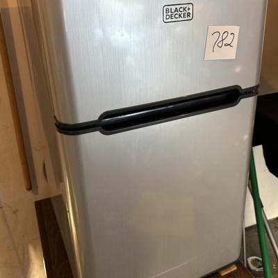 Black and Decker Mini Fridge