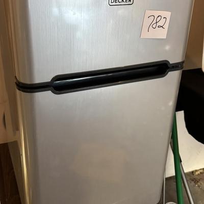 Black and Decker Mini Fridge