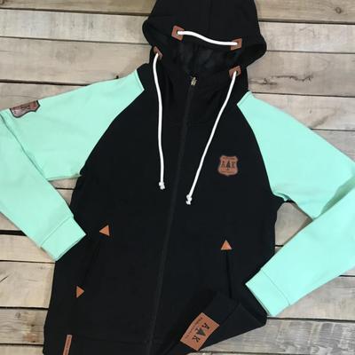 Size EXcellent (XL) - Alaska Chicks Company - Denali Sporty Zip Up Hoodie in Mint Green & Black