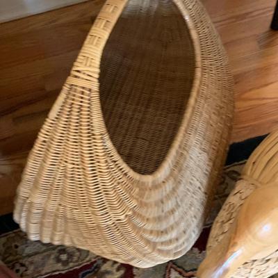Large Duck/ Basket Decor Lot