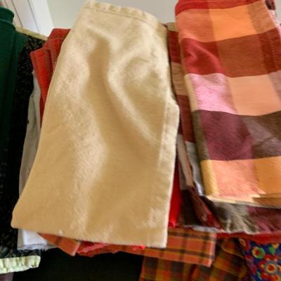 Monster Lot of Tablecloths Placemats Napkins Table Runners