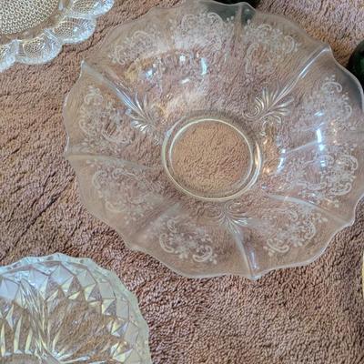 Mixed Collection Of Glassware