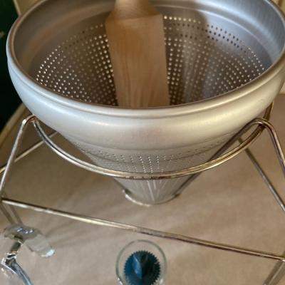 Kitchen accessories