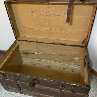 Vintage trunk #2