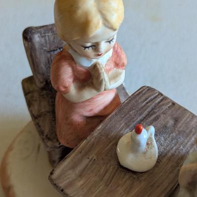 Vintage Music Figurine Sanyo Japan Boy & Girl With Candle & Thomas Kinkade Trinket Dish